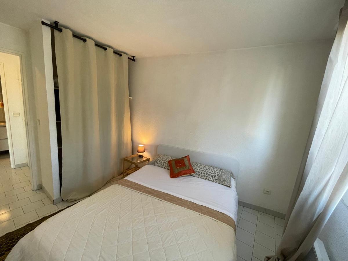 Apartment Port Cogolin With Garden View Grimaud Luaran gambar